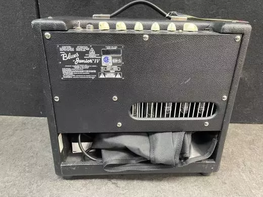 Fender - 223-1500-000 2