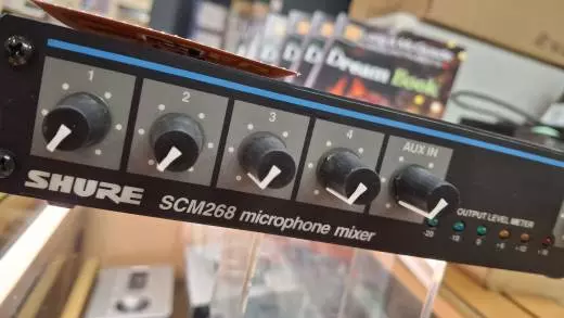Shure Mixer