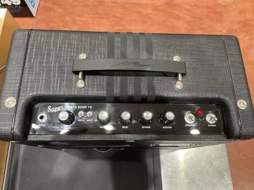 Supro Delta King 10 3