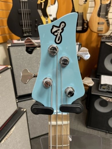 F-Bass - Custom Shop VF 4-String - Daphne Blue 3