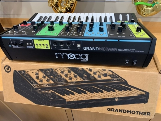 Moog - MOD-GRAND-01 2