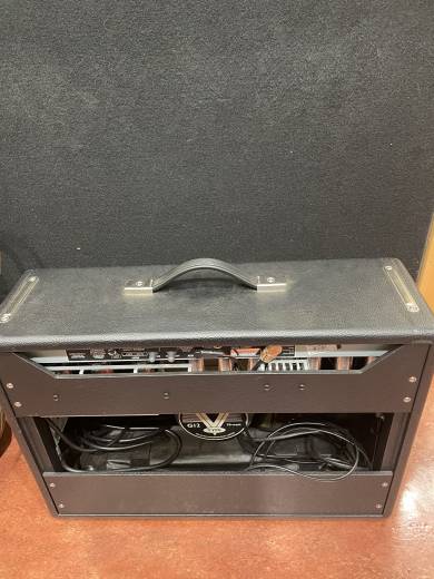 アンプ Fender 68 custom deluxe reverb Fender '68 Custom Deluxe Reverb Guitar Amp | Long & McQuade