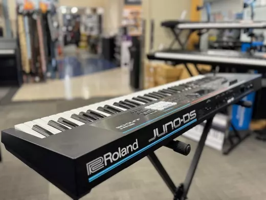Roland - JUNO-DS 76 2