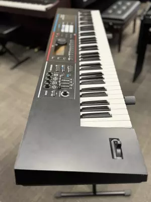 Roland - JUNO-DS 76 2