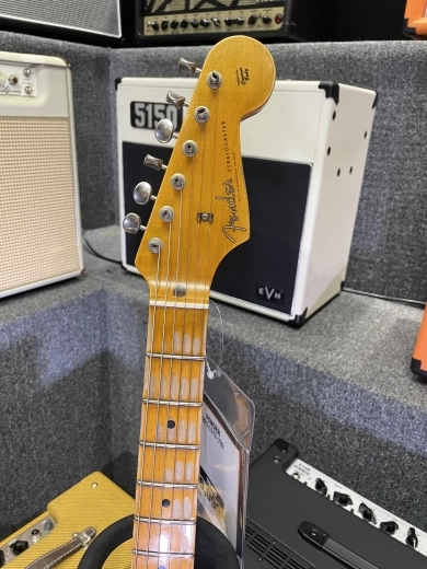 Fender - '57 Stratocaster Relic - Wide-Fade 2-Colour Sunburst 2