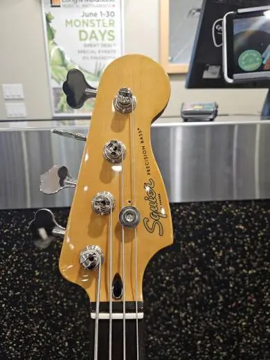 Squier - 037-4510-505 2