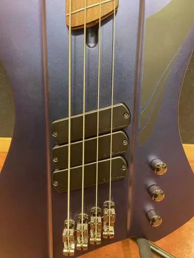 DINGWALL D-ROC 4 MPL MATTE BLUE/PURPLE SHIFT 2