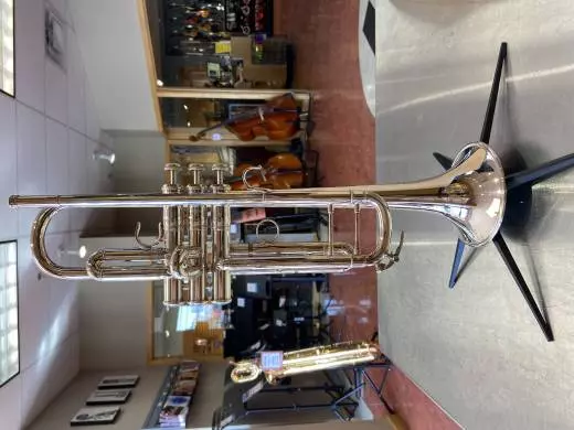 YAMAHA YTR9335NYSII PRO TRUMPET