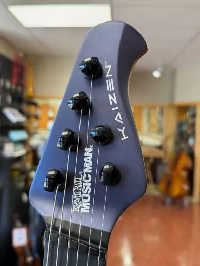 Ernie Ball Music Man - 732-DMD-52-00 2