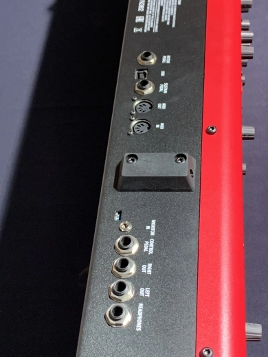 Nord - ELECTRO 6 HP 73 4