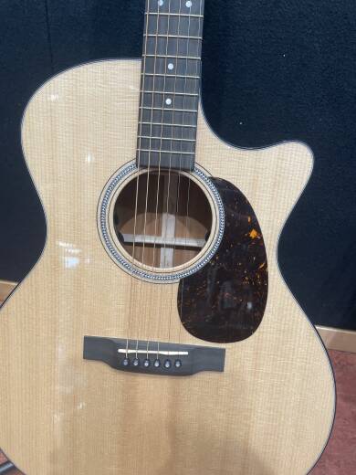 Martin Guitars GPC-16e Mahogany Acoustic/Electric Guitar With Gigbag