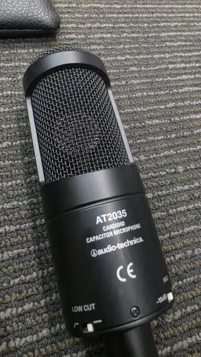 Audio-Technica - AT2035 2