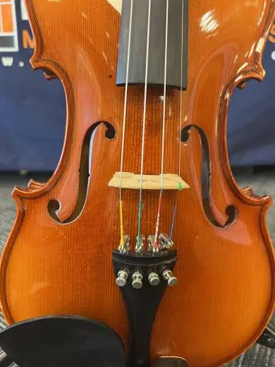 Hora Instruments - V100 4/4 2