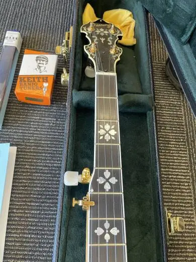 Deering Golden Classic 5 String Banjo 2