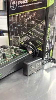 Mackie - PROFX6 V3 2
