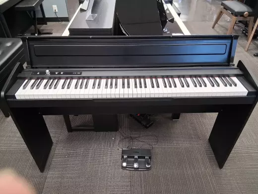 Korg - LP180-BK