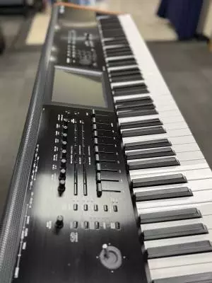 Korg - KRONOS2-88 2