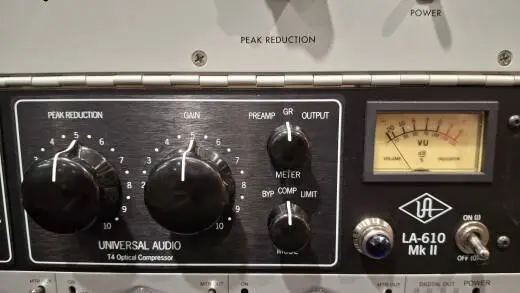 Store Special Product - Universal Audio - LA-610 MKII