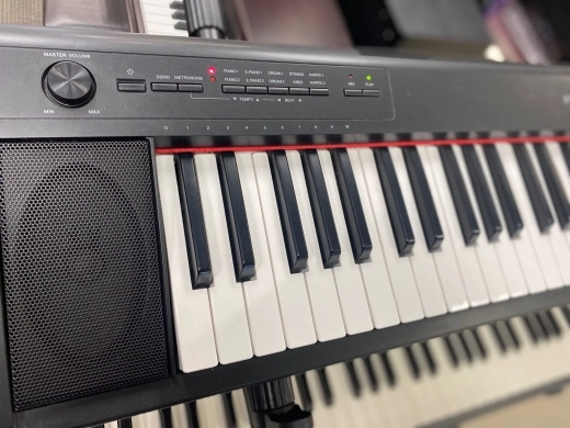 Yamaha - NP12 B 2