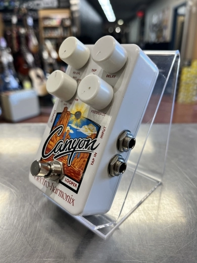 Store Special Product - Electro-Harmonix - CANYON