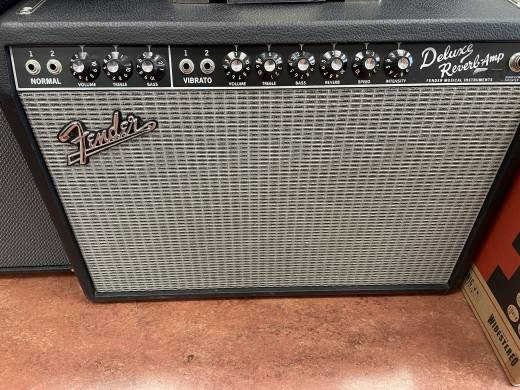 Store Special Product - Fender - 021-7400-000