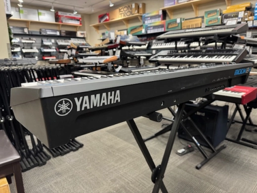 Store Special Product - Yamaha - MODX8+