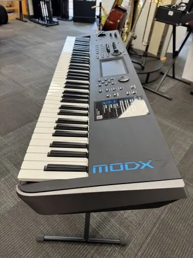 Yamaha - MODX7 2