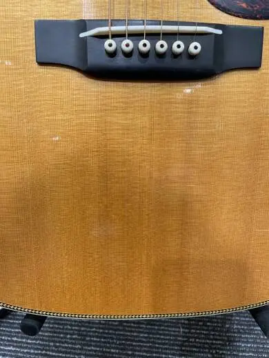 Martin Guitars - HD-28V 2