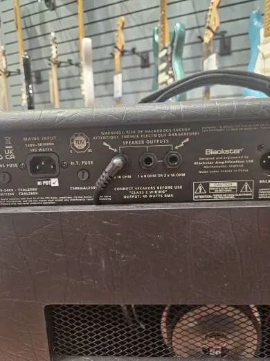 Blackstar Amplification - HTV40MK3 2