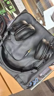 Audio-Technica - ATH-M60X 2