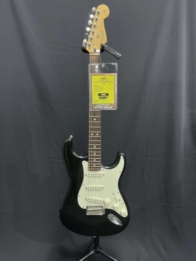 Fender - Player Stratocaster, Pau Ferro, Black