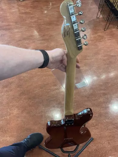 Squier - 037-7005-521 2