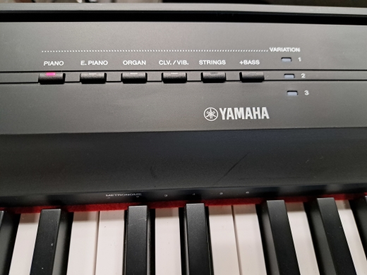 Yamaha - P125A B 5