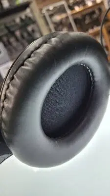 Shure - SRH240A-BK 2