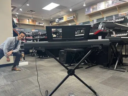 Yamaha - NP15 B 2