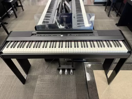 Gear Hunter | Yamaha - P515 B