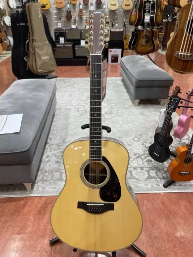 Yamaha - LL16-12ARE