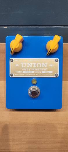 Union Tube & Transistor Crackle Treble Boost Pedal | Long & McQuade Union Tube & Transistor Crackle Treble Boost Pedal | Long & McQuade