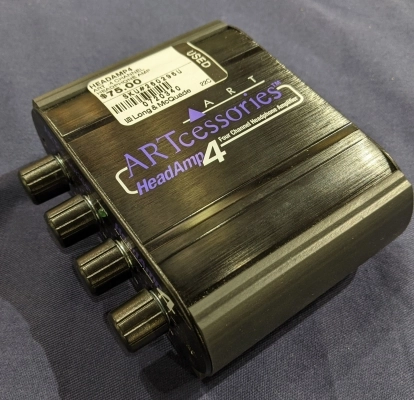 ART Pro Audio - HEADAMP4