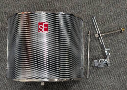 SE Electronics Reflexion Filter Pro | Long & McQuade