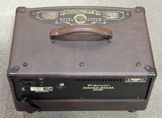 TRAYNOR ACOUSTIC 65W 1X8 2