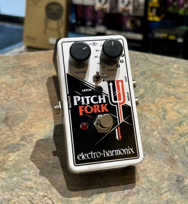 Gear Hunter | Electro-Harmonix - PITCH FORK