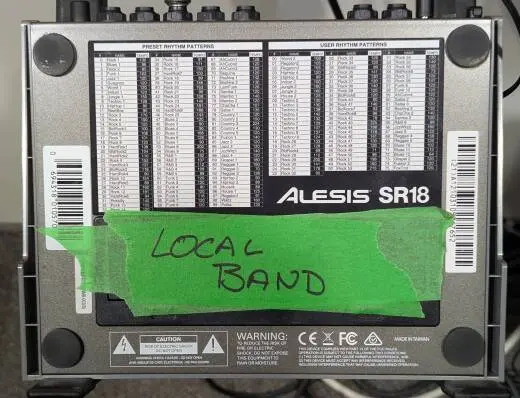 ALESIS 24 BIT STEREO DRUM MACHINE 2