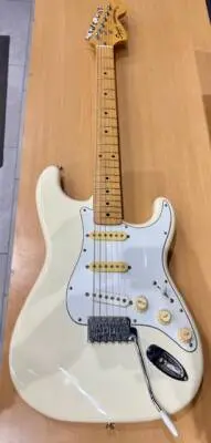 Squier Stratocaster (Japanese)