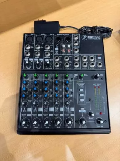 Mackie - 802-VLZ4