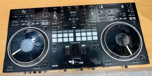 Pioneer DJ - DDJ-REV7