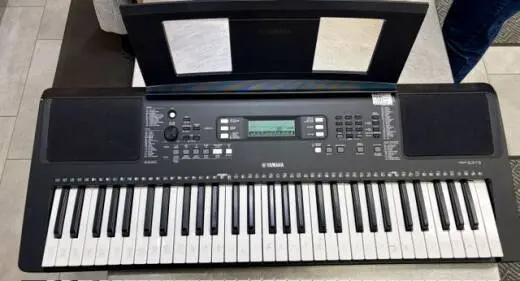 Yamaha - PSRE373