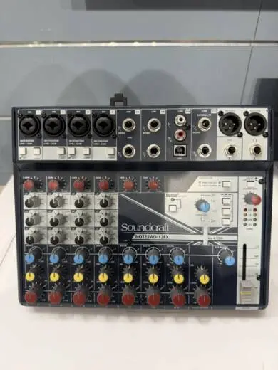 Soundcraft - NOTEPAD-12FX