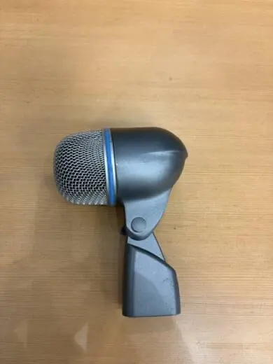 Store Special Product - Shure - BETA52A