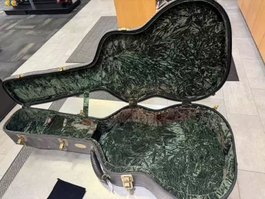 Martin Guitars - 000-28EC 2